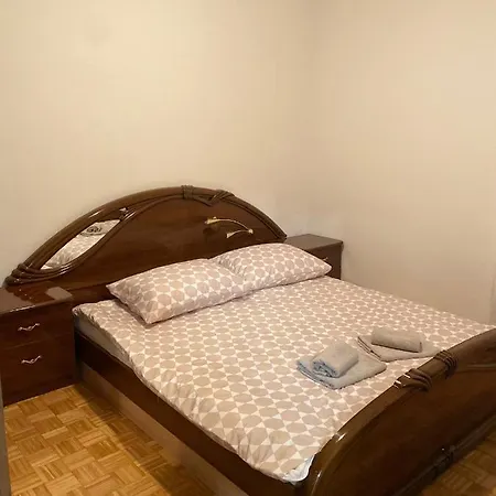 Πανσιόν Apartman Oaza Goran *